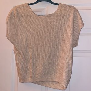 Women’s short sleeve sweater